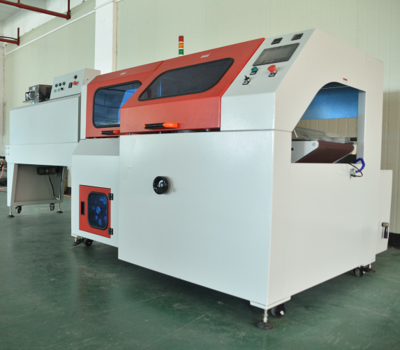 5軸伺服邊封熱收（shōu）縮包裝機